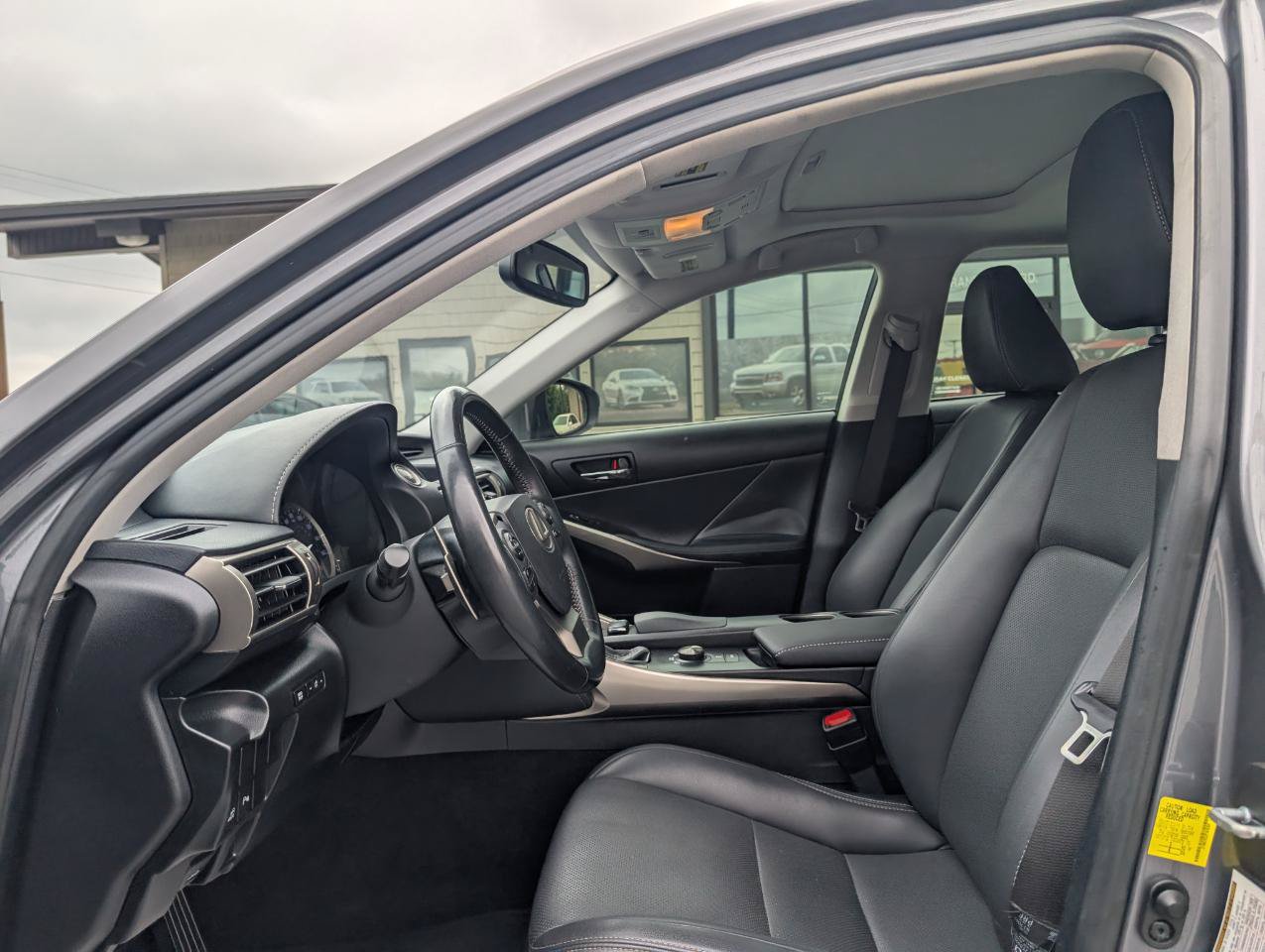 Used 2015 Lexus IS 350 w/ Navigation System Package RWD image 13