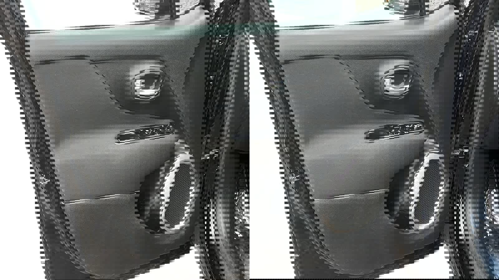 Used 2021 Jeep Renegade Latitude image 10