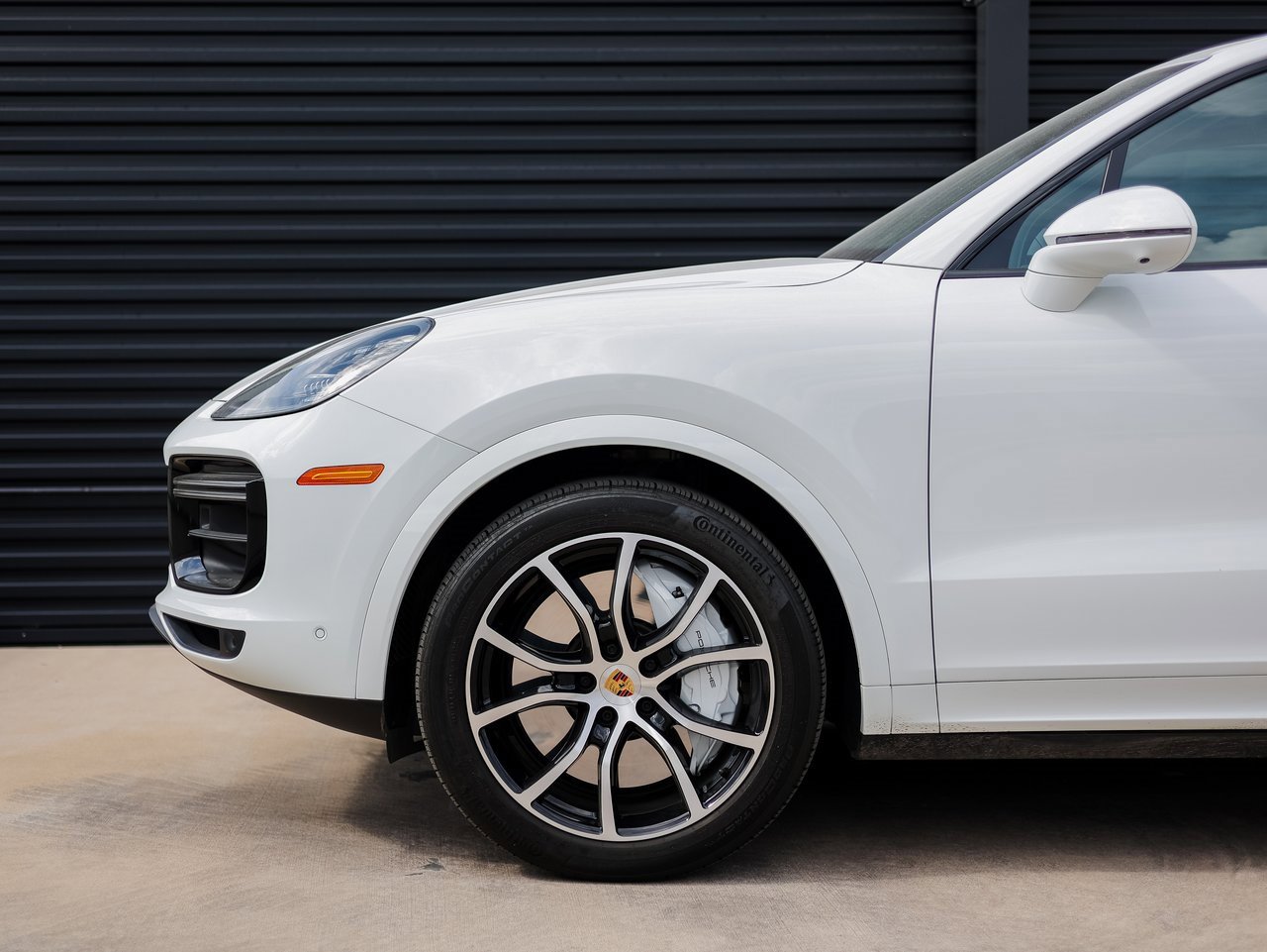 Certified 2022 Porsche Cayenne Turbo image 11