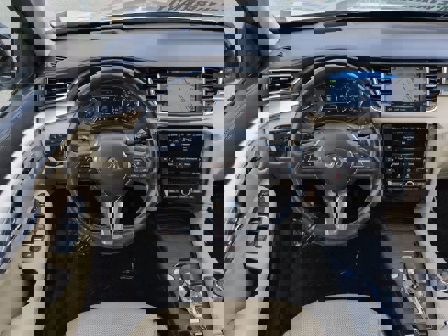 Used 2019 INFINITI QX50 Essential w/ Proactive Package image 17