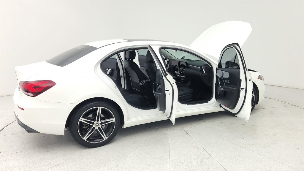 Used 2019 Mercedes-Benz A 220 image 12