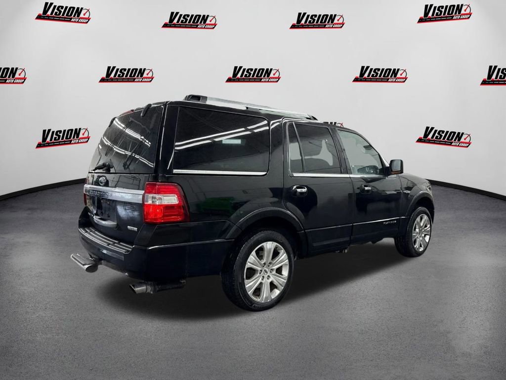 Used 2017 Ford Expedition Platinum image 5