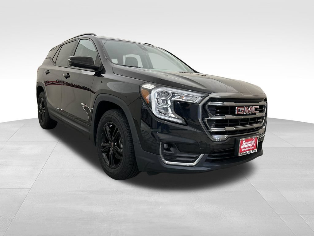 Used 2023 GMC Terrain AT4 w/ Infotainment Package II AWD/4WD image 7