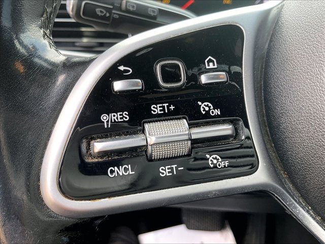Used 2020 Mercedes-Benz GLE 350 4MATIC w/ Premium Package image 20