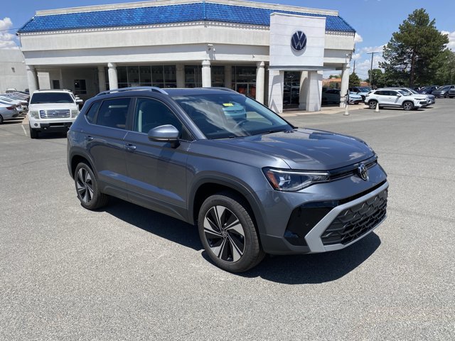 New 2026 Volkswagen Taos SE