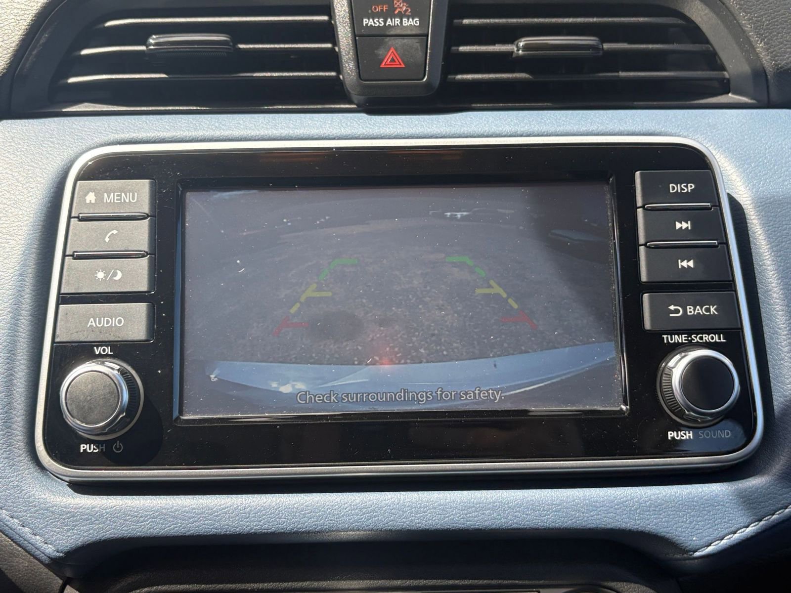 Used 2025 Nissan Versa SV FWD image 20