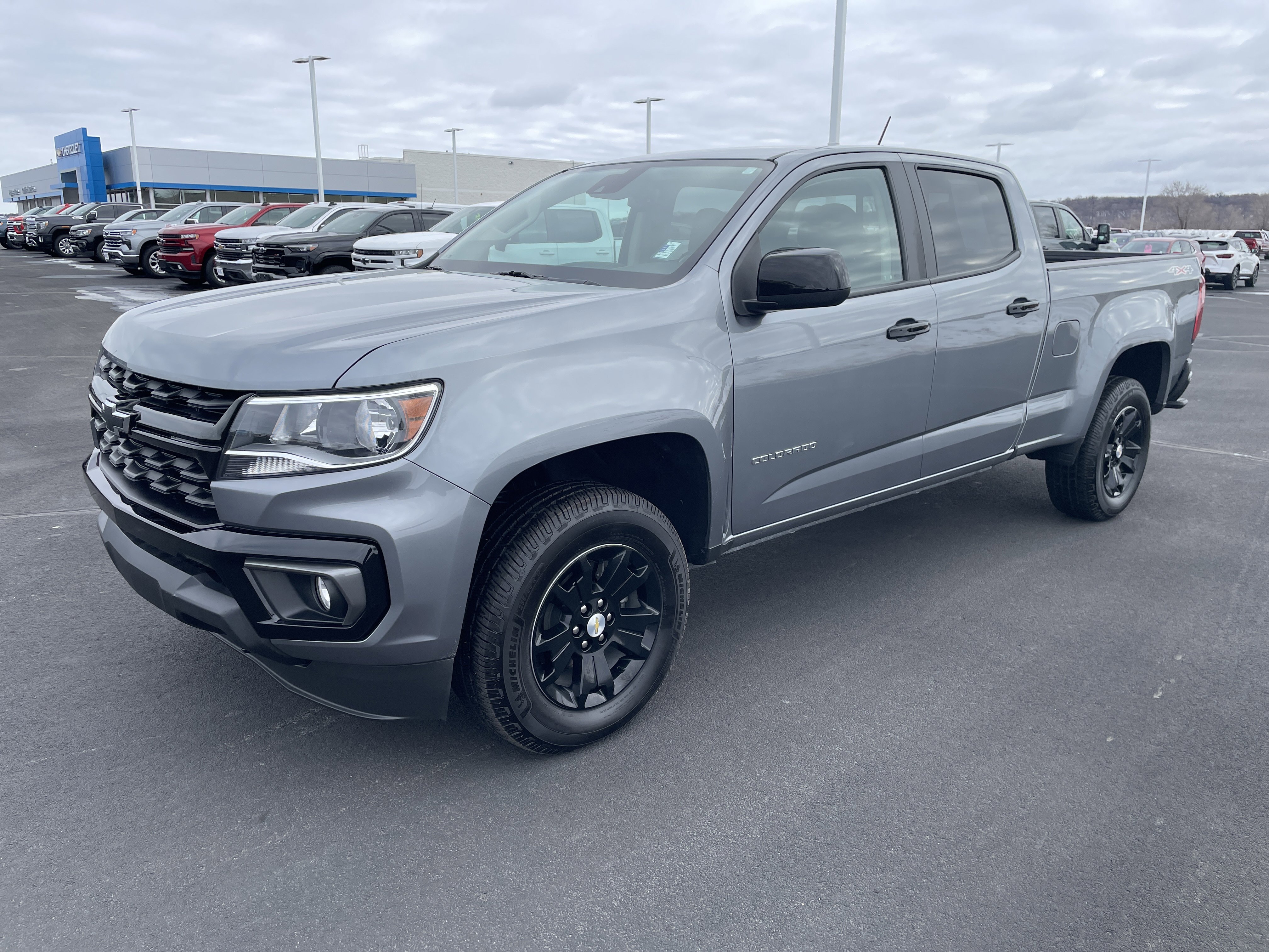 Used 2021 Chevrolet Colorado LT w/ Safety Package image 1
