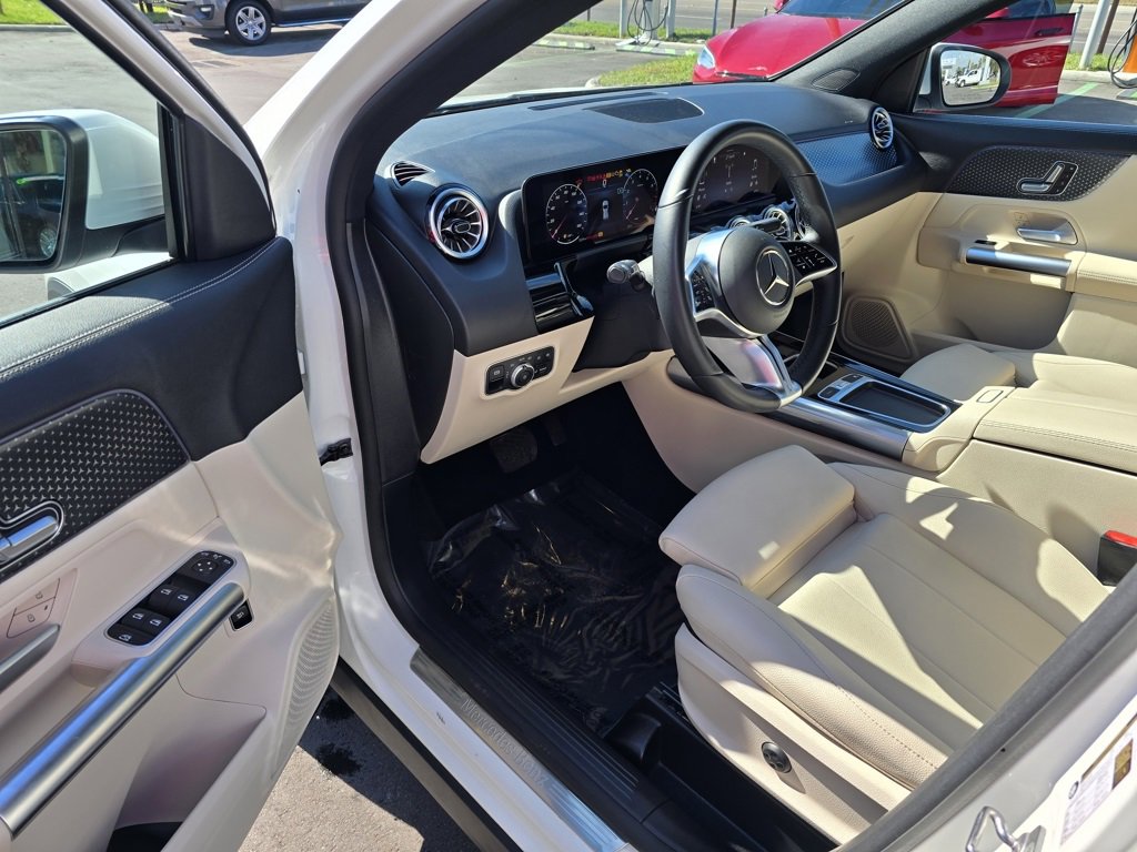 Used 2025 Mercedes-Benz GLA 250 image 15