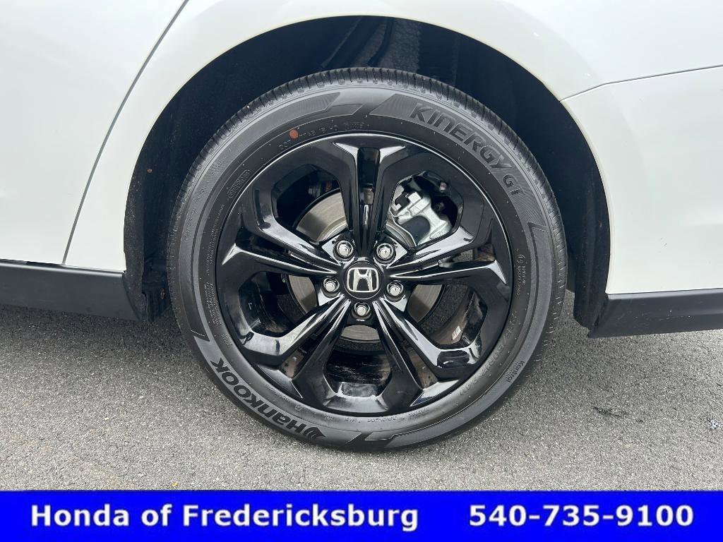 Used 2025 Honda Accord SE image 11