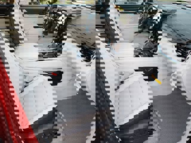 New 2026 GMC Acadia Denali w/ Super Cruise Package image 17