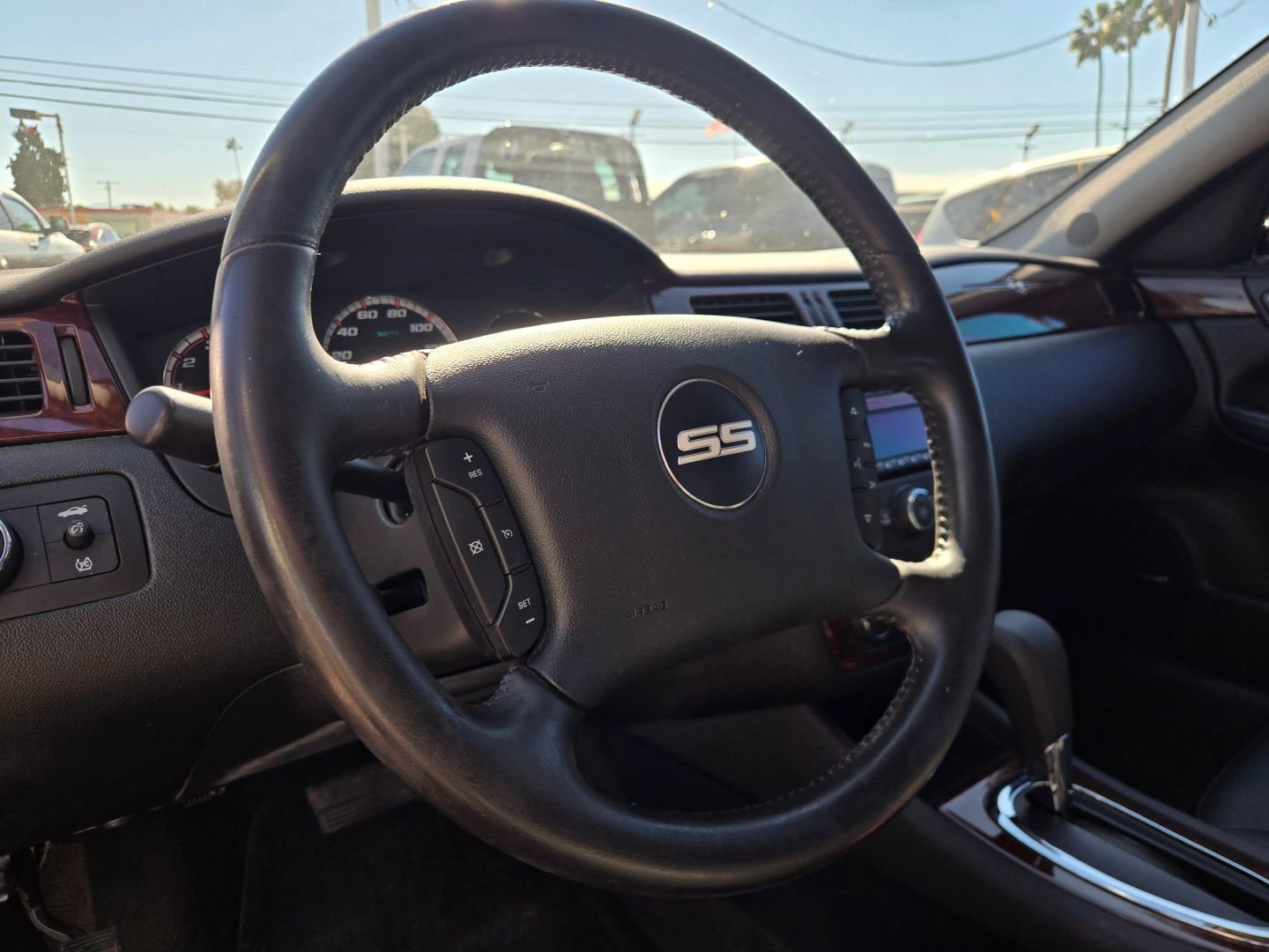 Used 2007 Chevrolet Impala SS w/ Convenience Package image 11