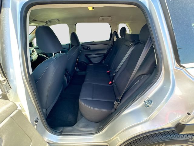 Used 2024 Nissan Rogue S FWD image 22
