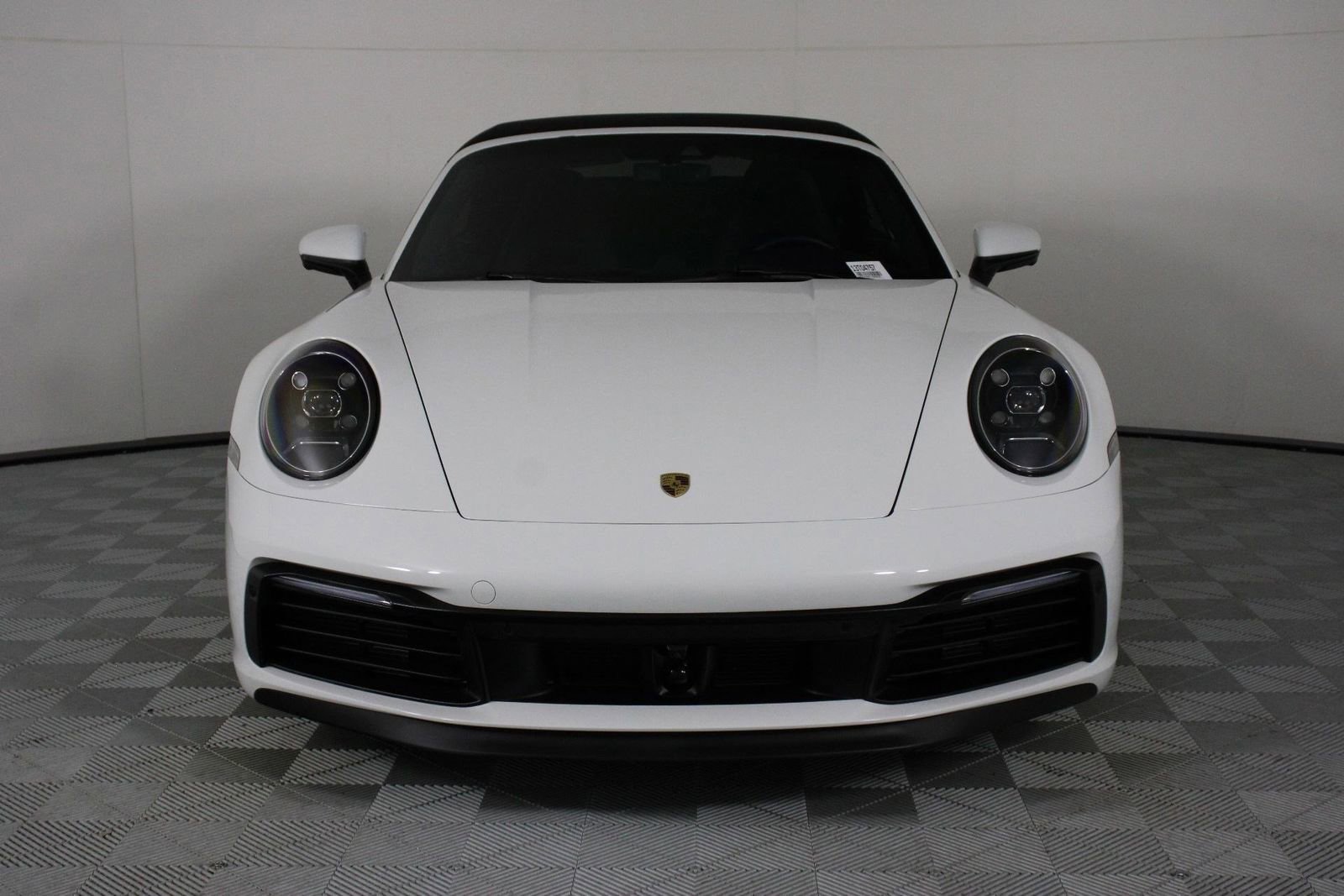 Certified 2020 Porsche 911 Carrera 4S AWD/4WD image 10