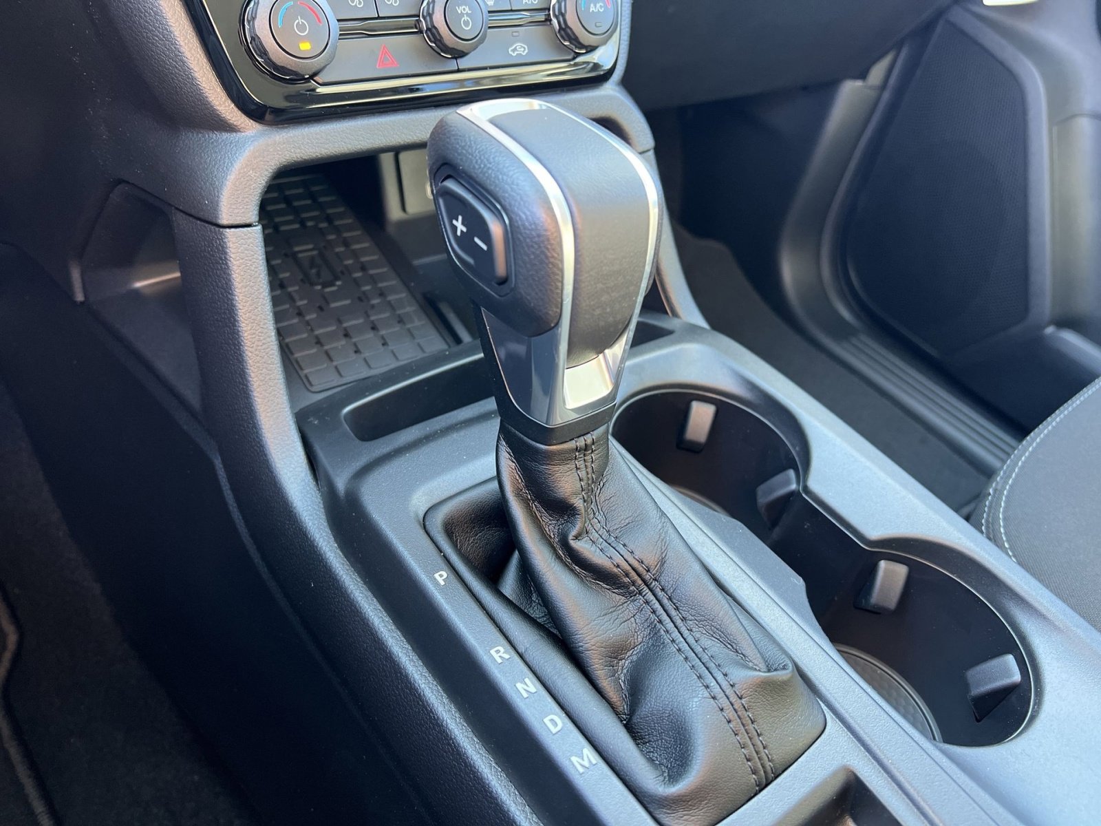 New 2025 Ford Ranger XLT w/ Equipment Group 301A High image 22