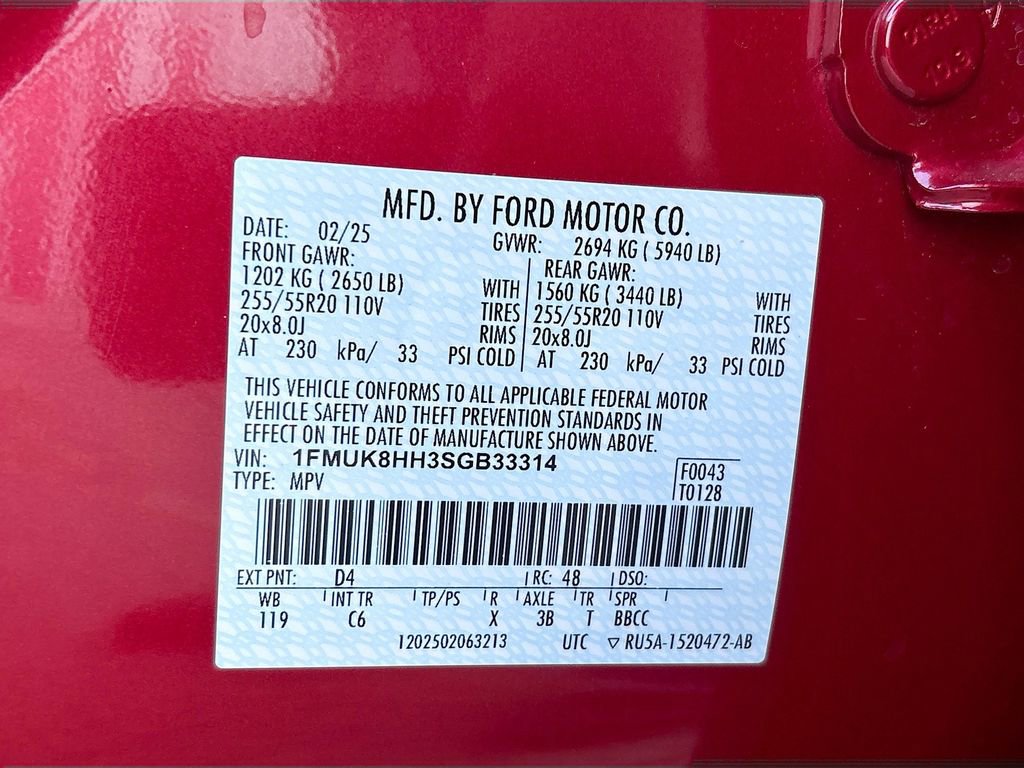 Used 2025 Ford Explorer Platinum image 34