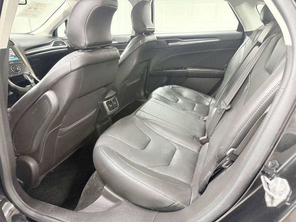 Used 2015 Ford Fusion Titanium FWD image 25
