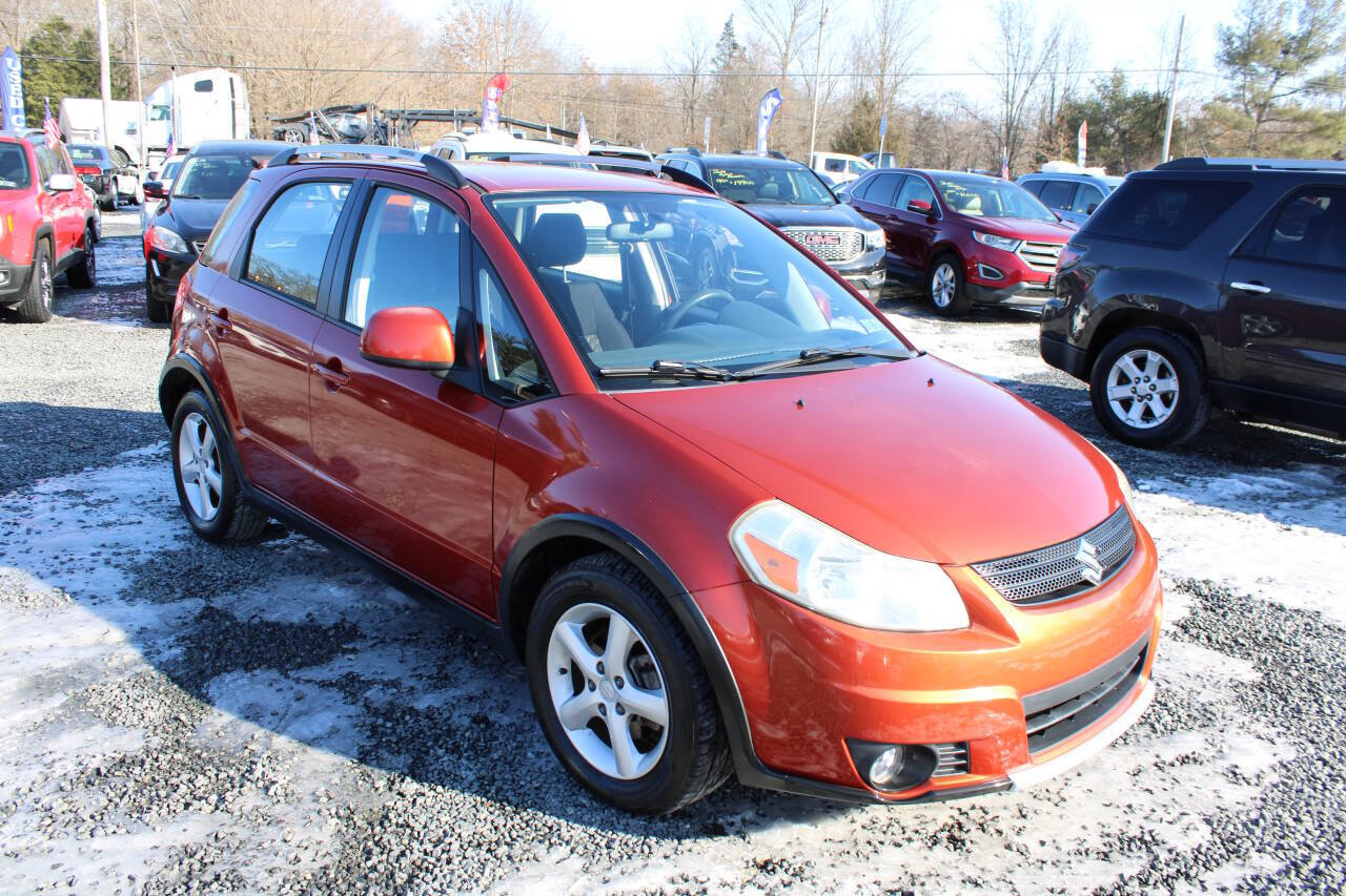 Used 2008 Suzuki SX4 AWD Hatchback w/ Touring Pkg image 4