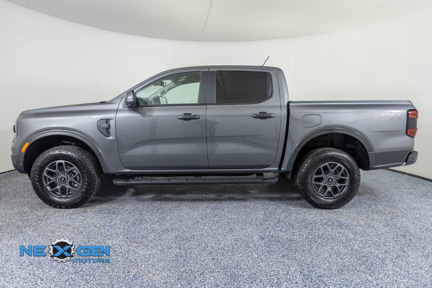 Used 2024 Ford Ranger XLT AWD/4WD image 4