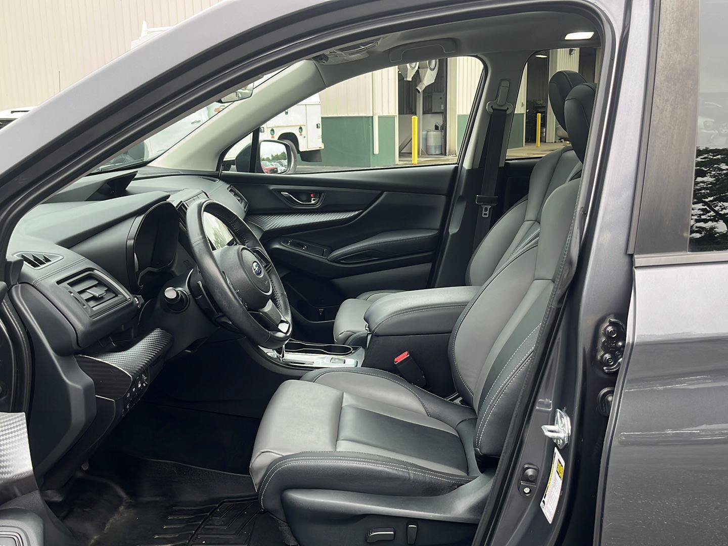 Used 2022 Subaru Ascent Onyx Edition AWD/4WD image 10