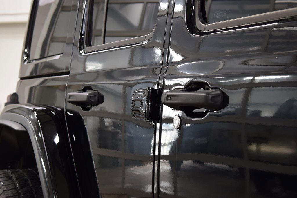 Used 2023 Jeep Wrangler Rubicon 392 w/ Trailer Tow Package image 18