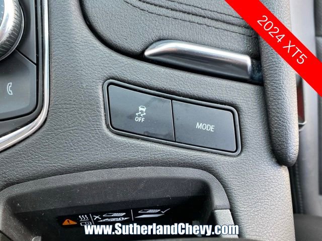 Used 2024 Cadillac XT5 Premium Luxury image 37