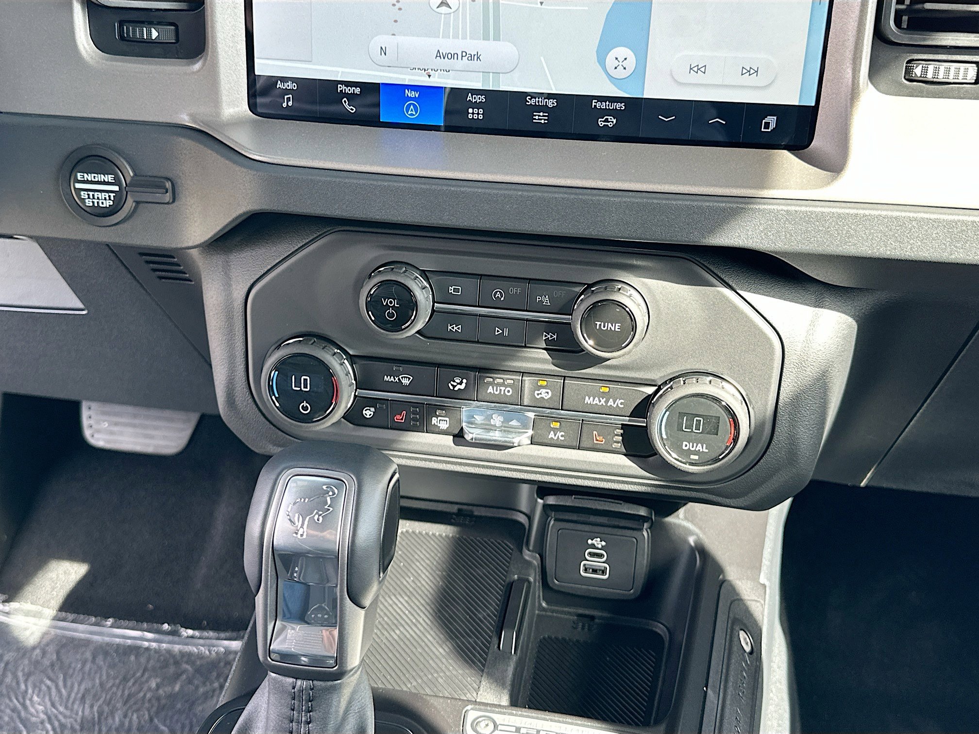 New 2026 Ford Bronco Outer Banks image 11