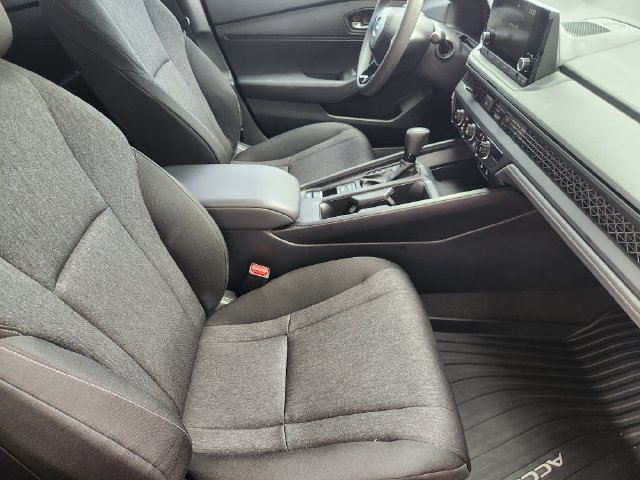 Used 2025 Honda Accord LX image 13