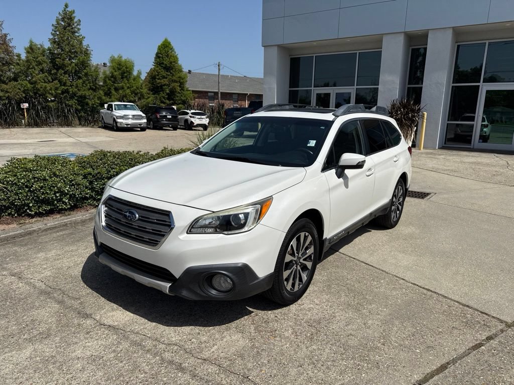 Used 2015 Subaru Outback 2.5i Limited AWD/4WD image 3