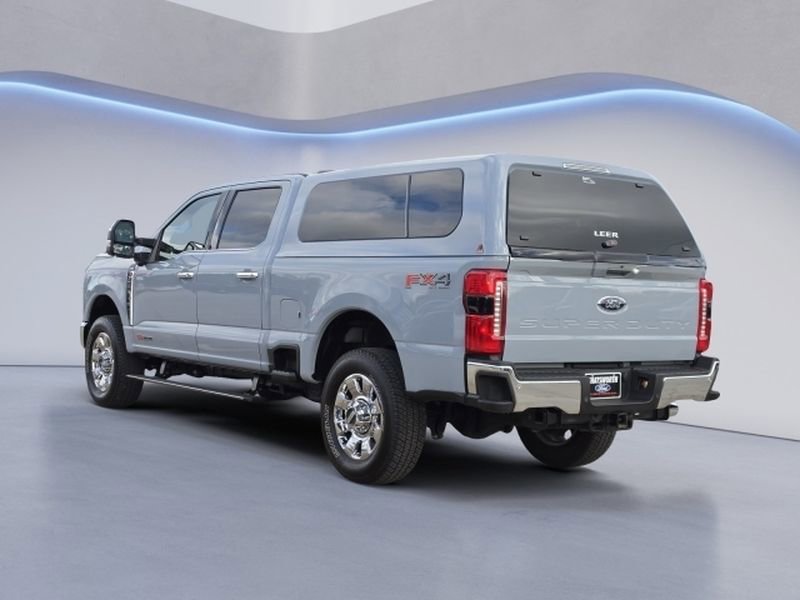 Used 2024 Ford F250 Lariat w/ Lariat Ultimate Package image 4