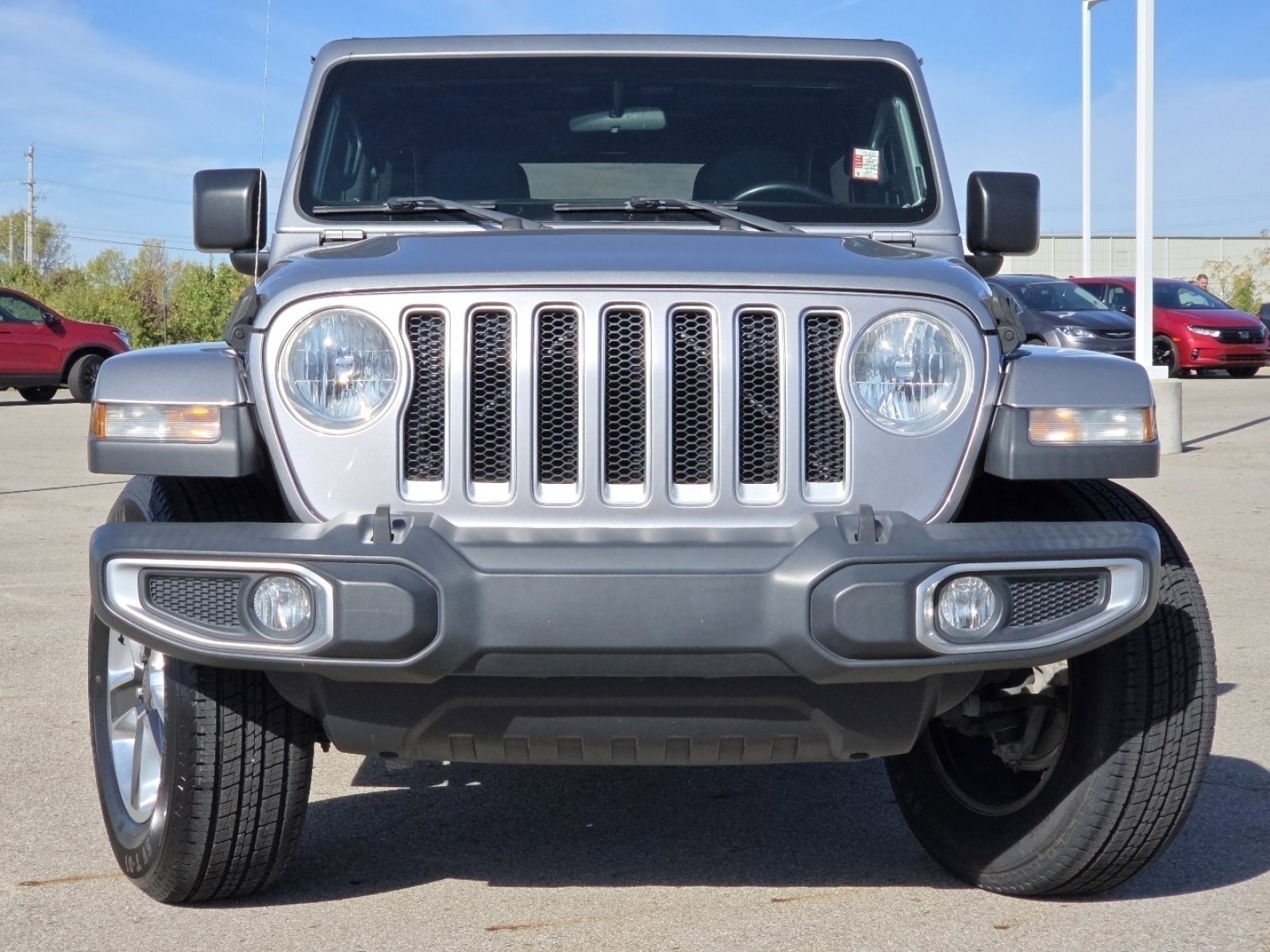 Used 2018 Jeep Wrangler Unlimited Sahara image 12