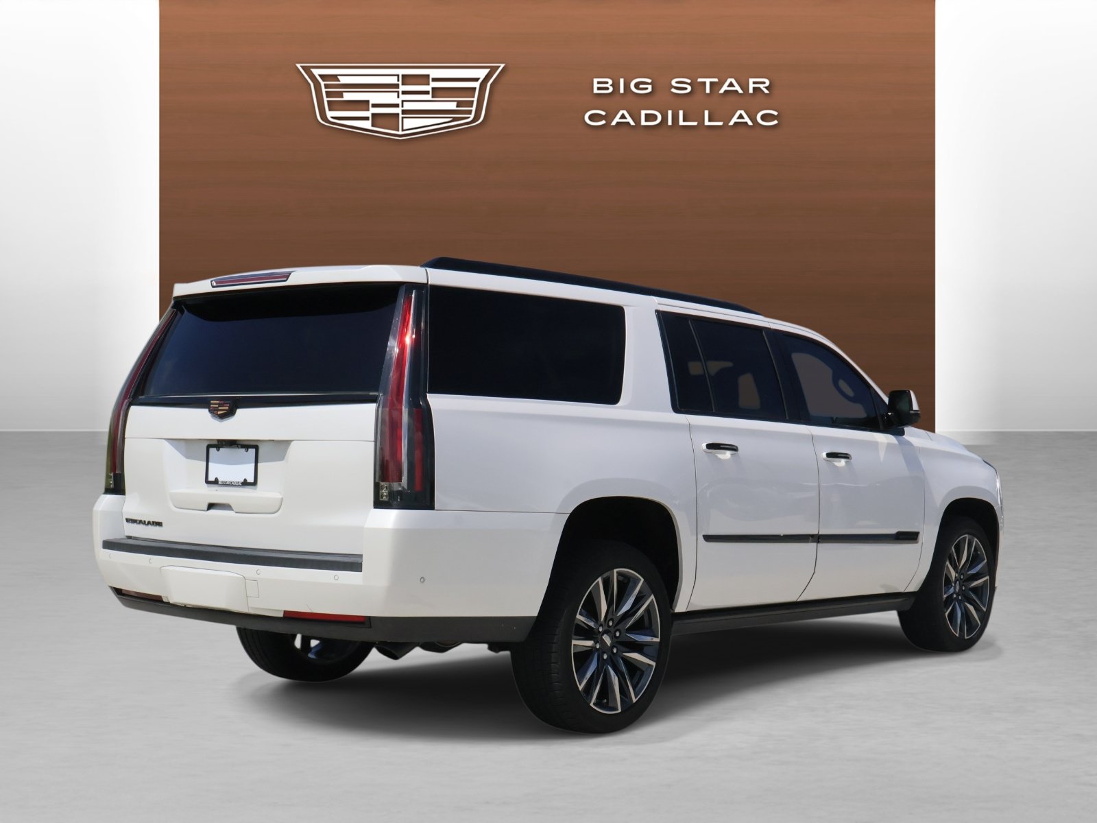Used 2020 Cadillac Escalade ESV Premium Luxury RWD image 5