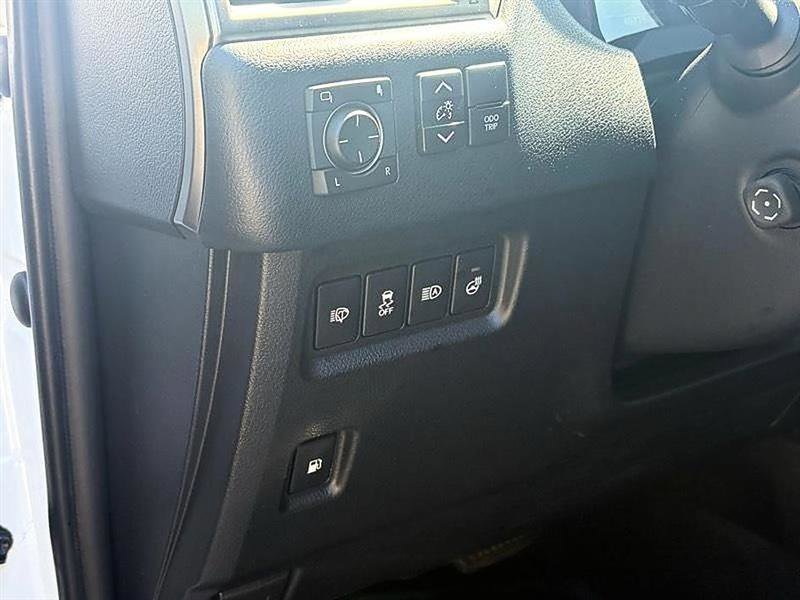 Used 2022 Lexus GX 460 Premium image 22