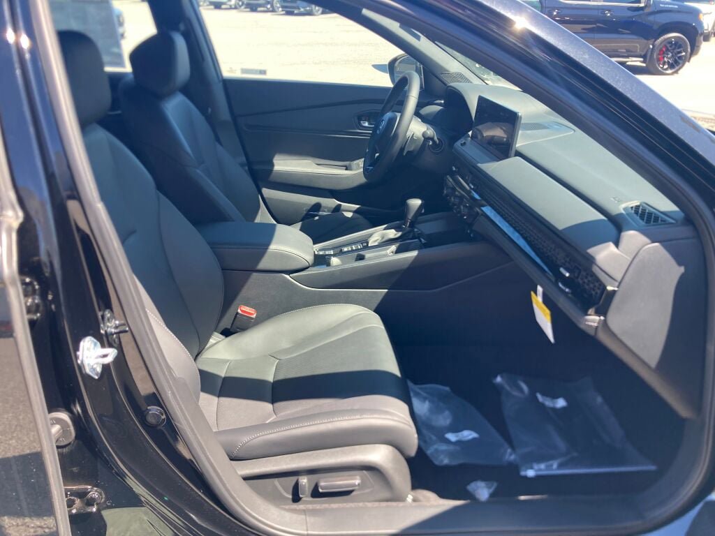 New 2026 Honda Accord Sport image 5