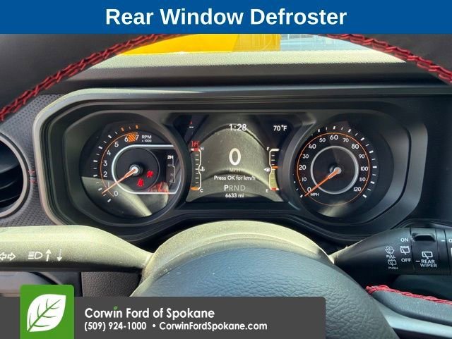 Used 2024 Jeep Wrangler Unlimited Rubicon w/ Convenience Group AWD/4WD image 3