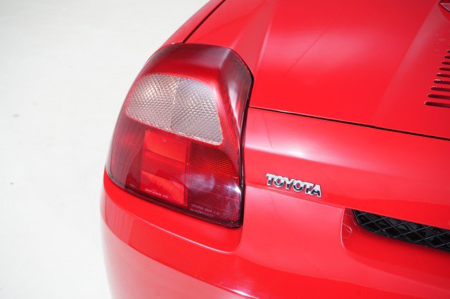 Used 2001 Toyota MR2 image 20