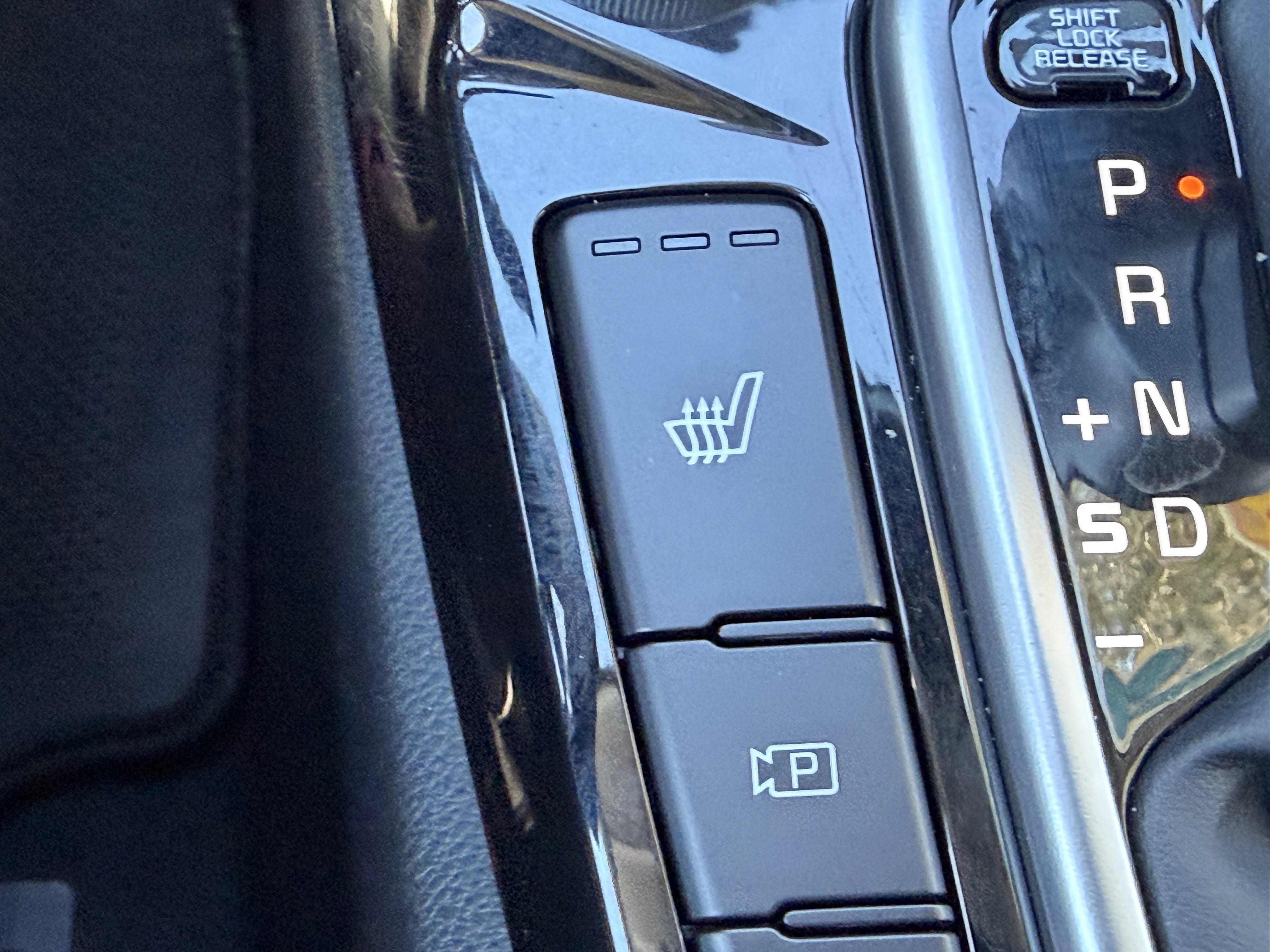 Certified 2024 Kia Seltos SX image 25