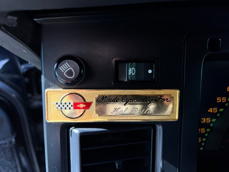 Used 1987 Chevrolet Corvette Coupe image 29