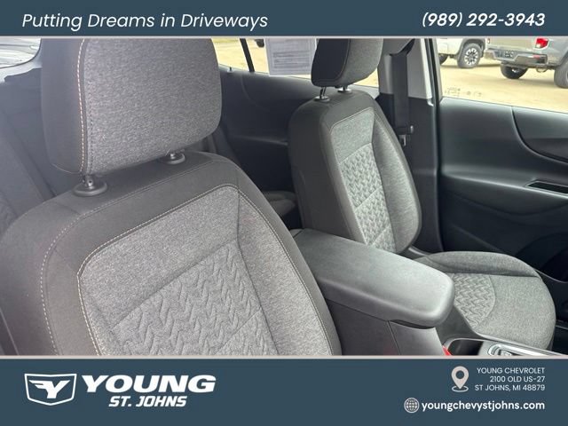 Used 2024 Chevrolet Equinox LT FWD image 29