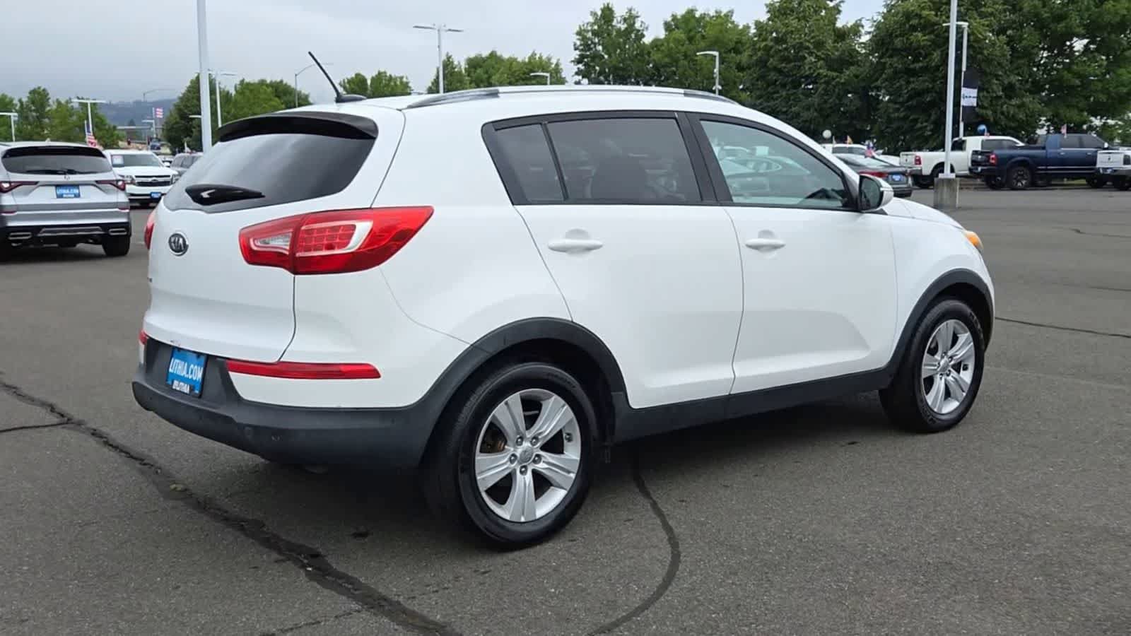 Used 2012 Kia Sportage LX w/ Navigation Pkg FWD image 8