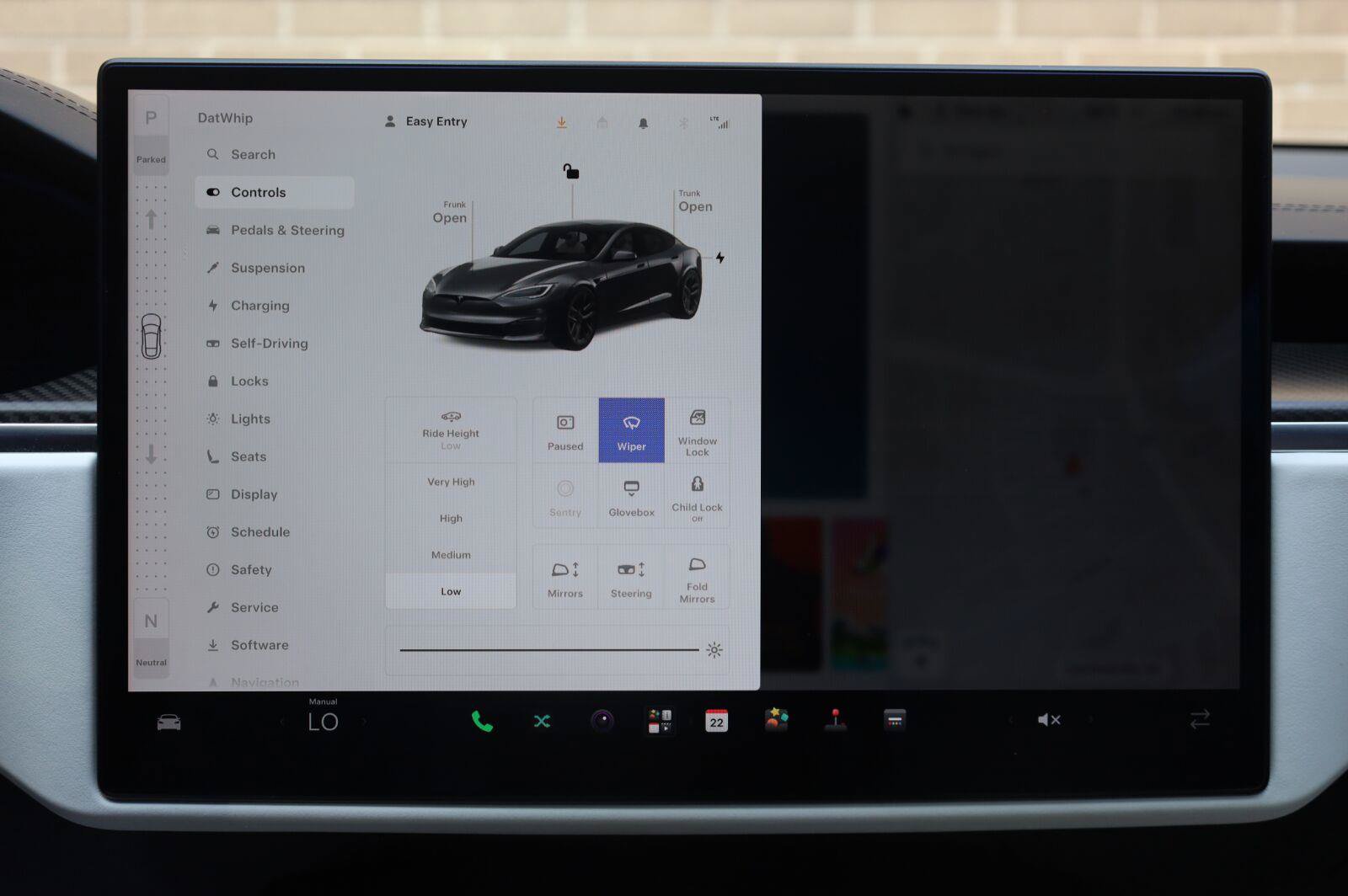 Used 2022 Tesla Model S Plaid AWD/4WD image 34