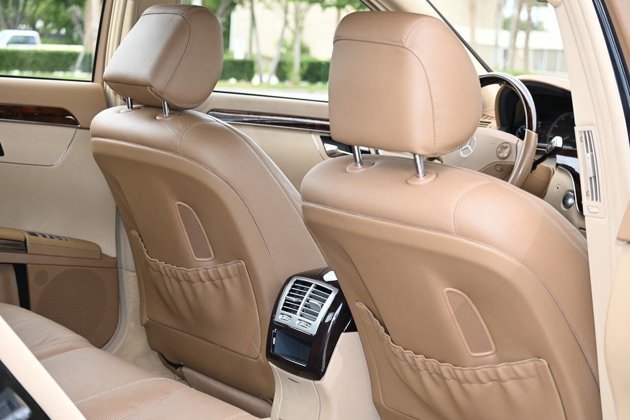Used 2007 Mercedes-Benz S 550 image 27