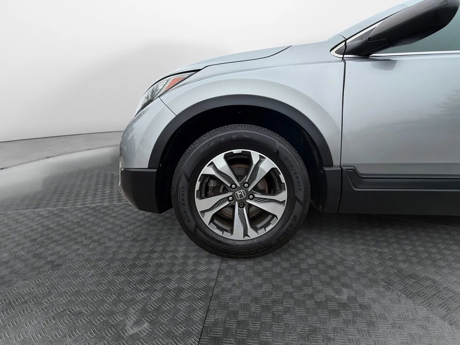 Used 2019 Honda CR-V LX image 18