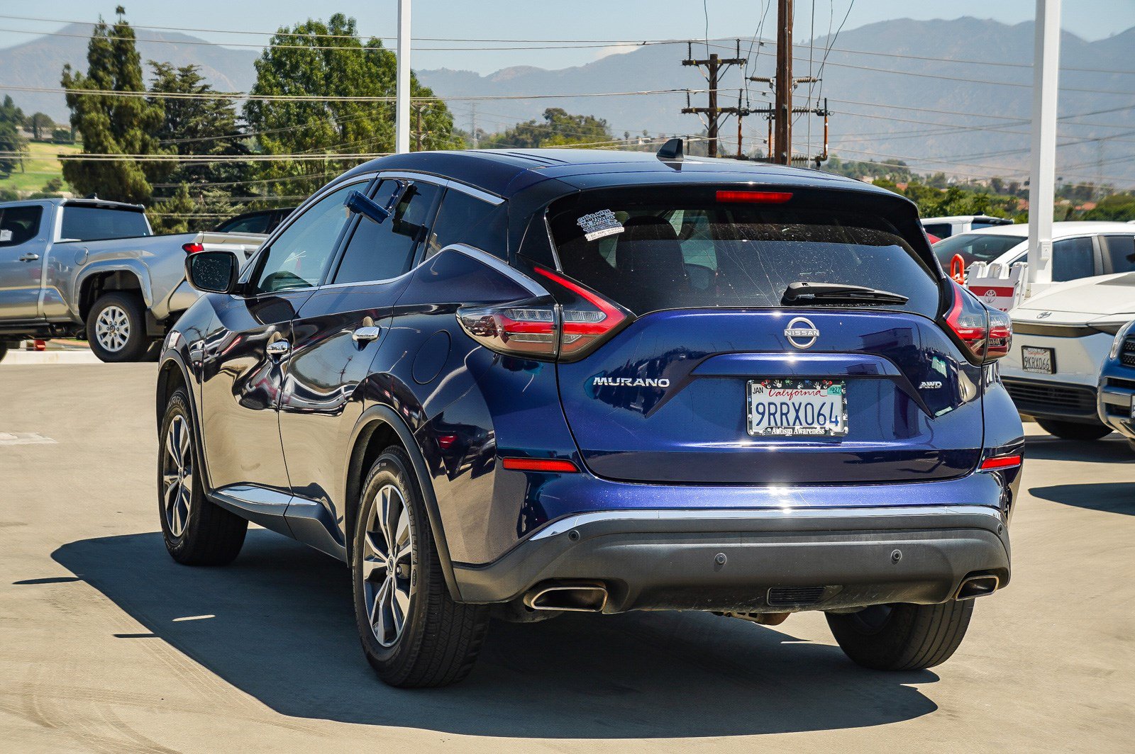 Used 2023 Nissan Murano S AWD/4WD image 5