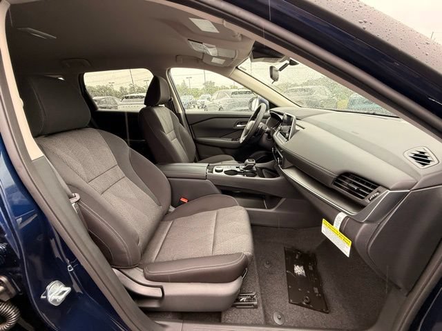 New 2026 Nissan Rogue SV AWD/4WD image 18