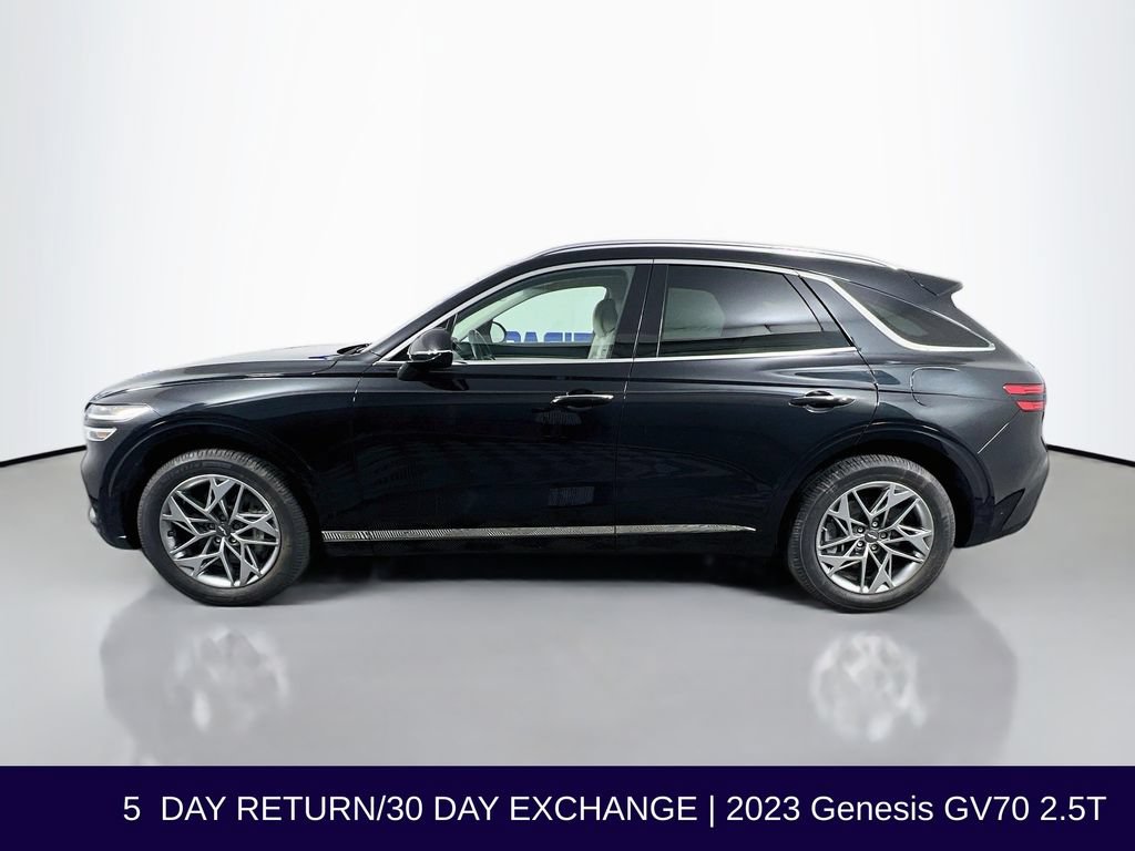 Used 2023 Genesis GV70 2.5T w/ Select Package AWD/4WD image 5