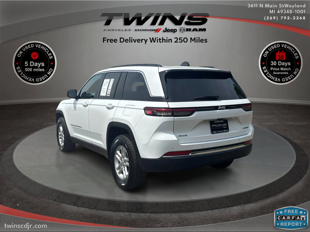 Used 2024 Jeep Grand Cherokee Laredo image 6