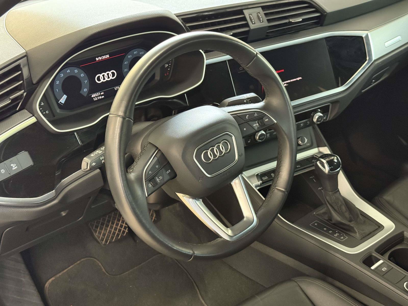 Used 2025 Audi Q3 2.0T Premium AWD/4WD image 7
