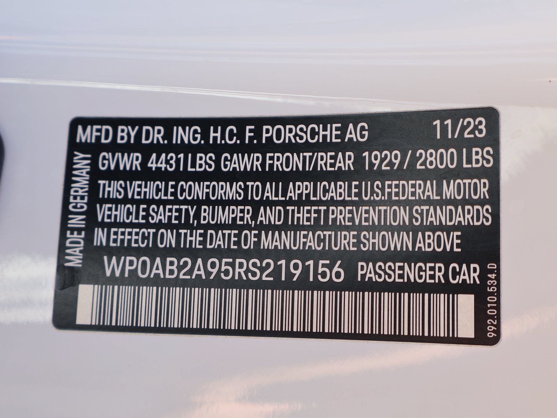 Certified 2024 Porsche 911 Carrera 4S AWD/4WD image 34