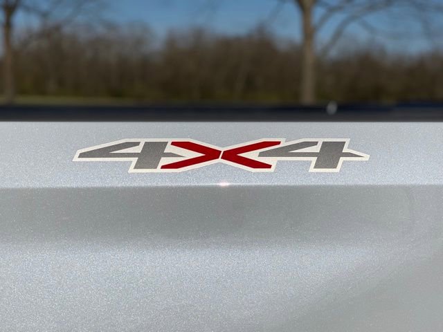 New 2026 Chevrolet Silverado 1500 LTZ w/ LPO, Dark Essentials Package AWD/4WD image 11