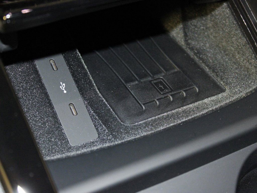 Certified 2026 Porsche Panamera 4 AWD/4WD image 31
